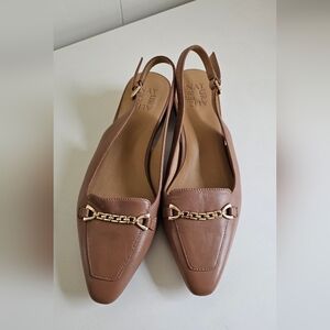 Naturalizer Women's Lindsey Slingbacks Pump Hazelnut Beige Size 8.5